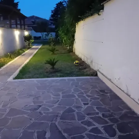 Casa Bibi Infernetto